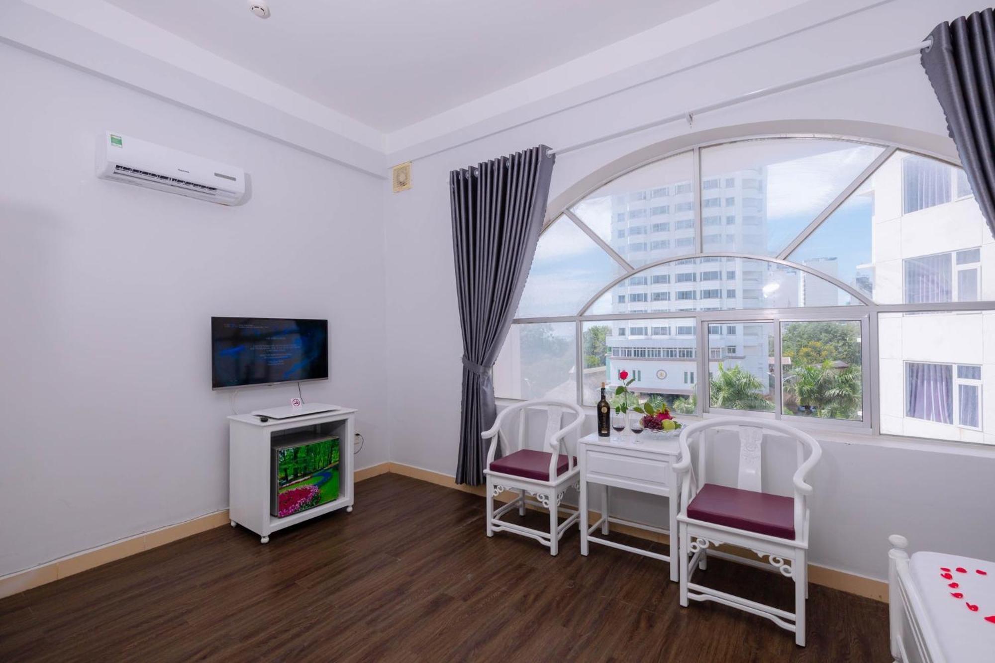 Cct Luxury Hotel Nha Trang Exterior foto